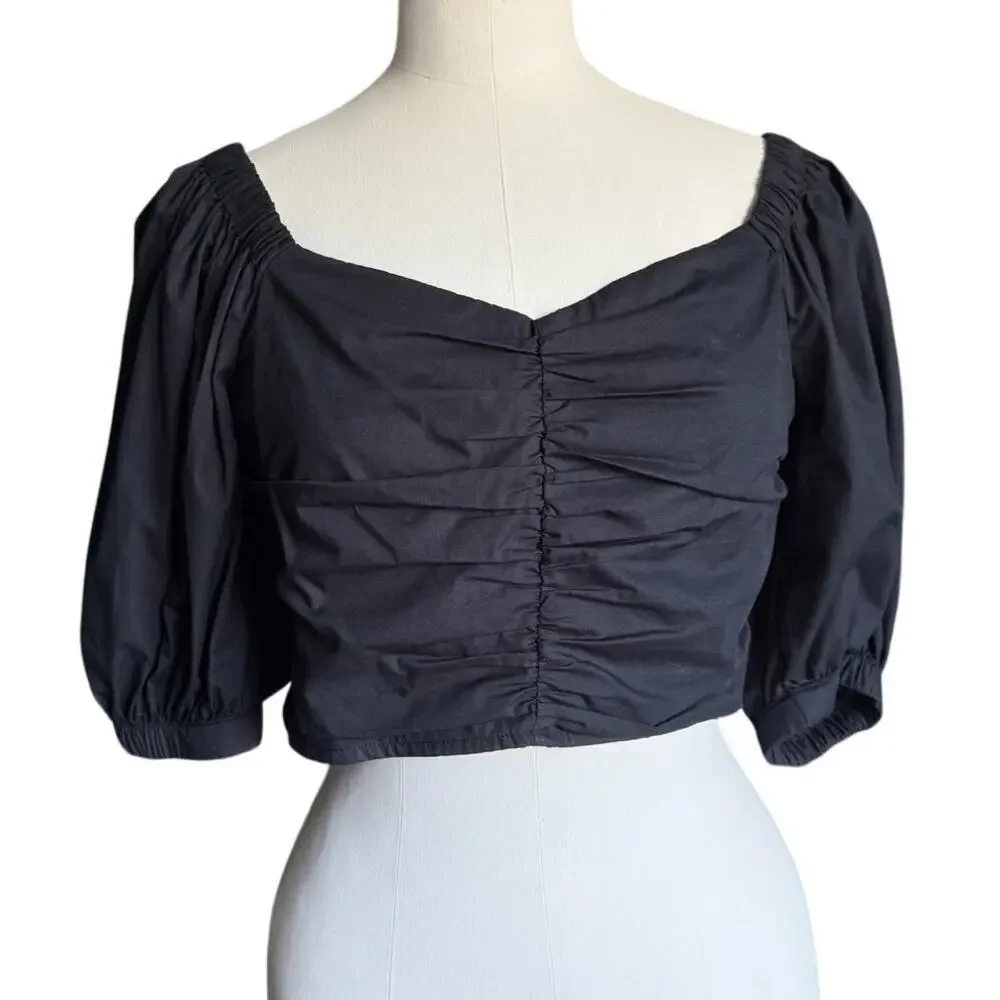 Abercrombie & Fitch Ruched Sweetheart Top Black Size M Puff Sleeve Cropped 464